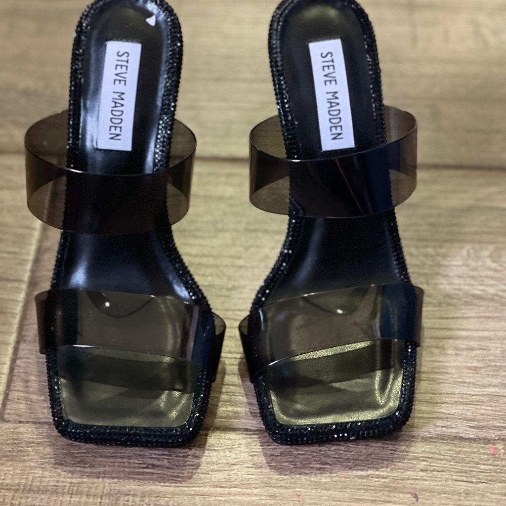 Steve Madden Sandals
